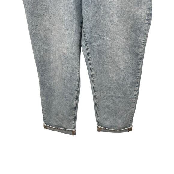 NWT Talbots Everyday Relaxed Jeans Fiji Wash Light Size 16 - Picture 3 of 9